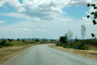 Strae in Tansania
